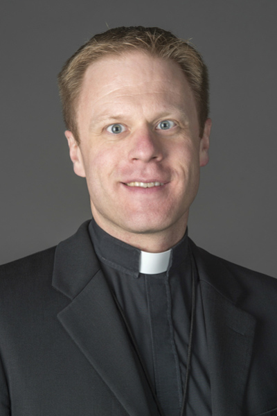 Rev. Kevin Grove, C.S.C., Delivers Moreau Lecture at King’s College